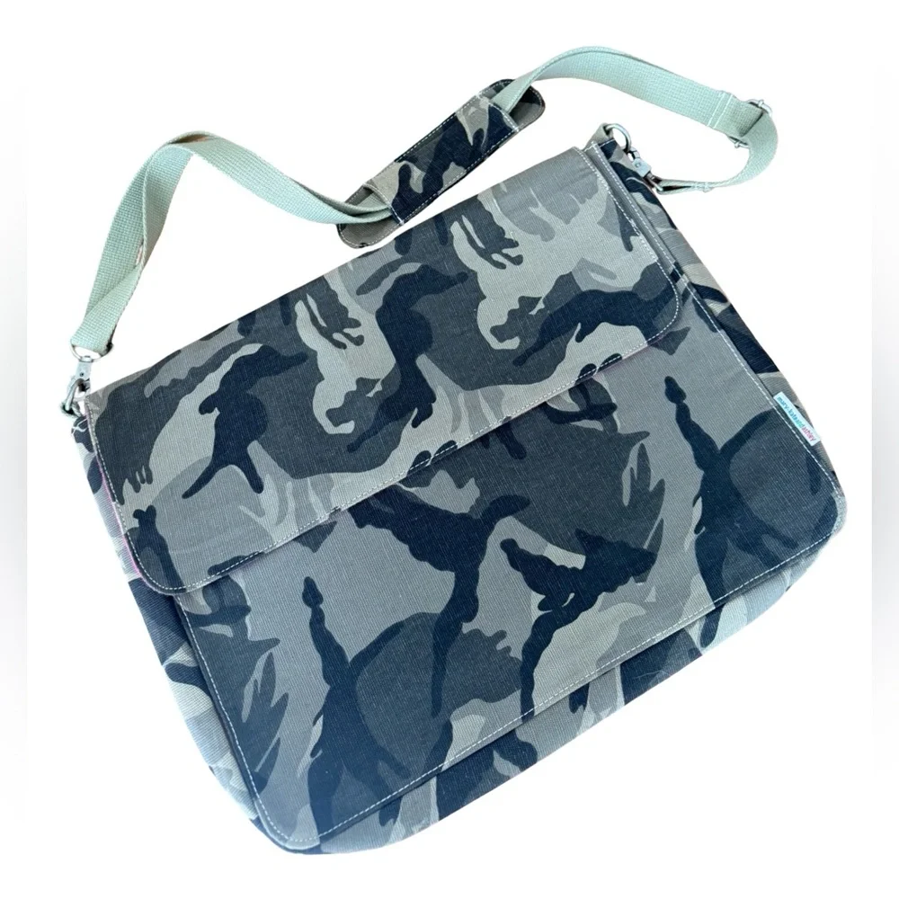 Mary Kate and Ashley Green Camo Laptop Bag Pink Lined
